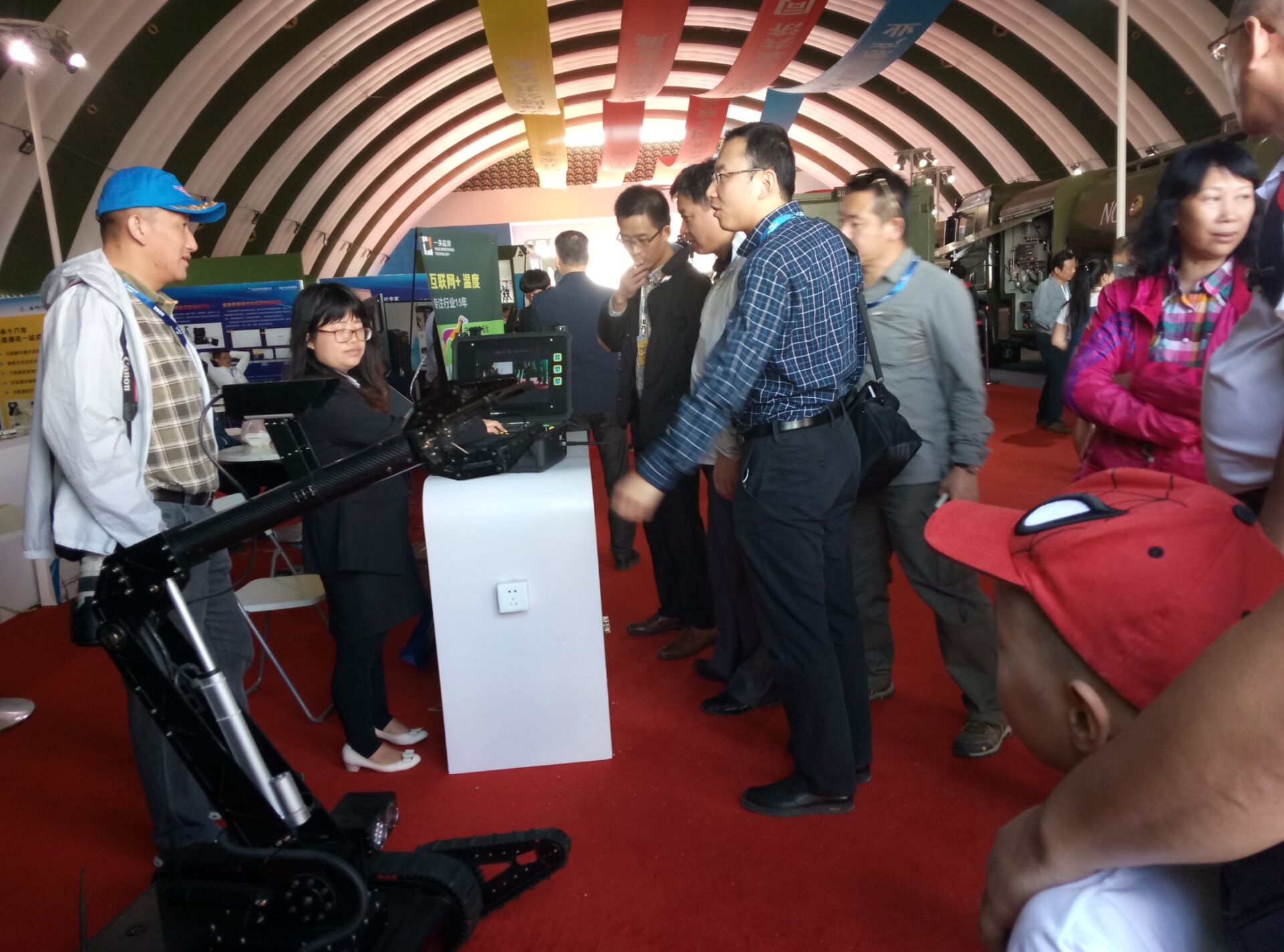 美女的隐藏部位是什么图片